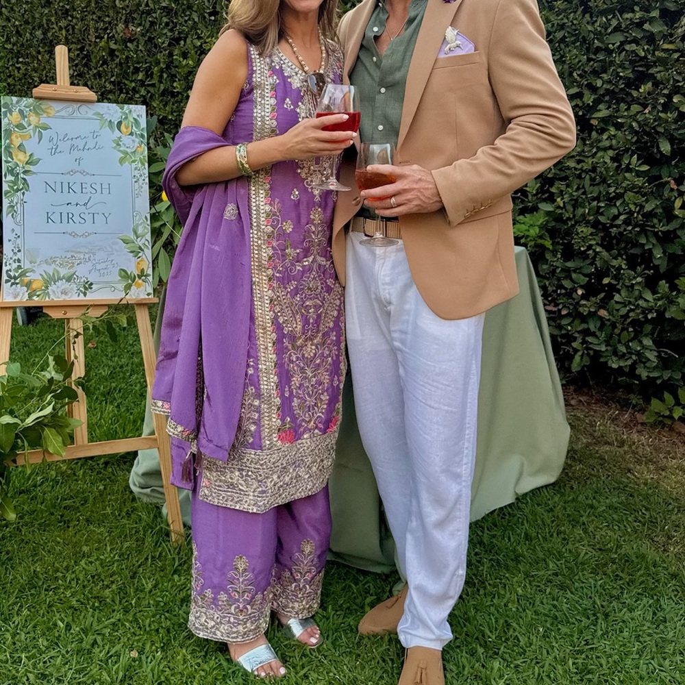 Elegant Lavender Embroidered Kurta Set